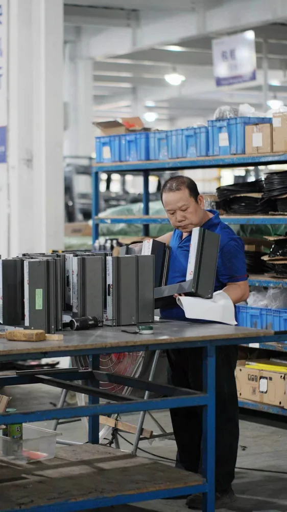 aluminum windows factory